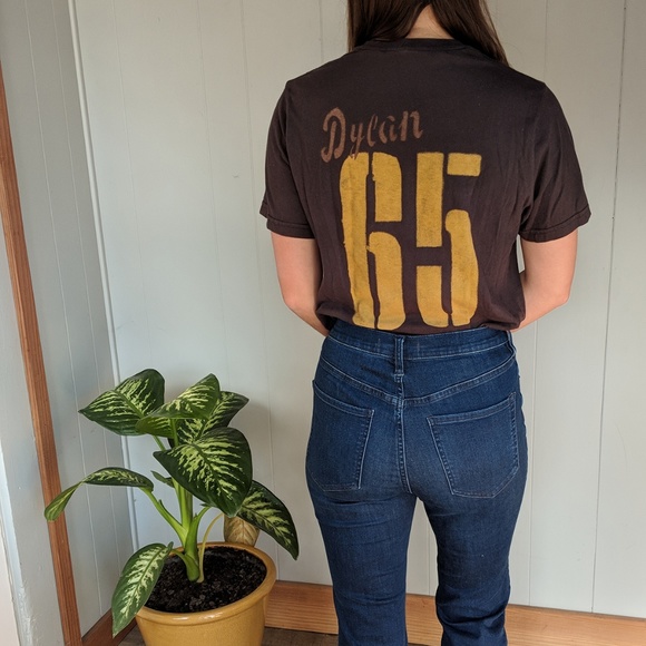 Crop Button Front Jeans - Picture 5 of 5